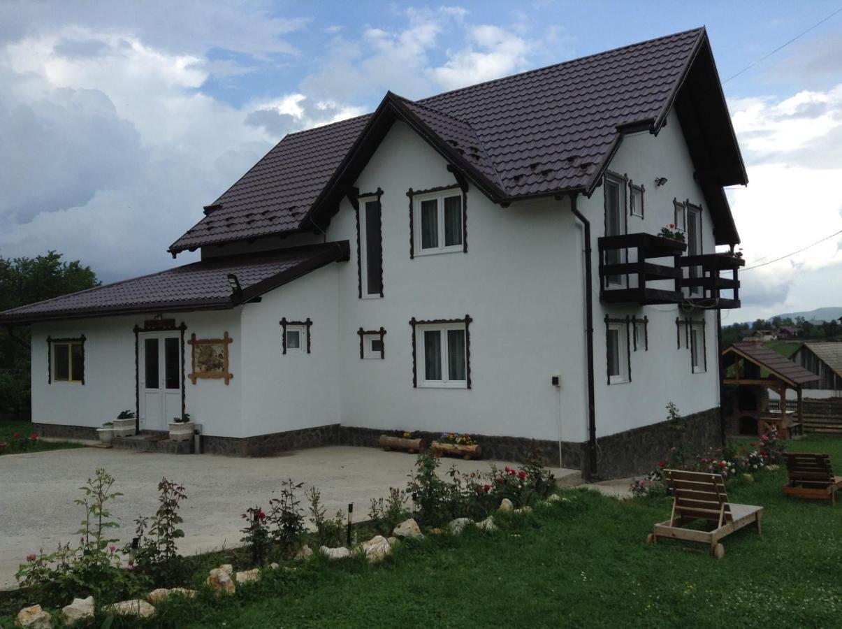Elder Villa Bran  Ngoại thất bức ảnh