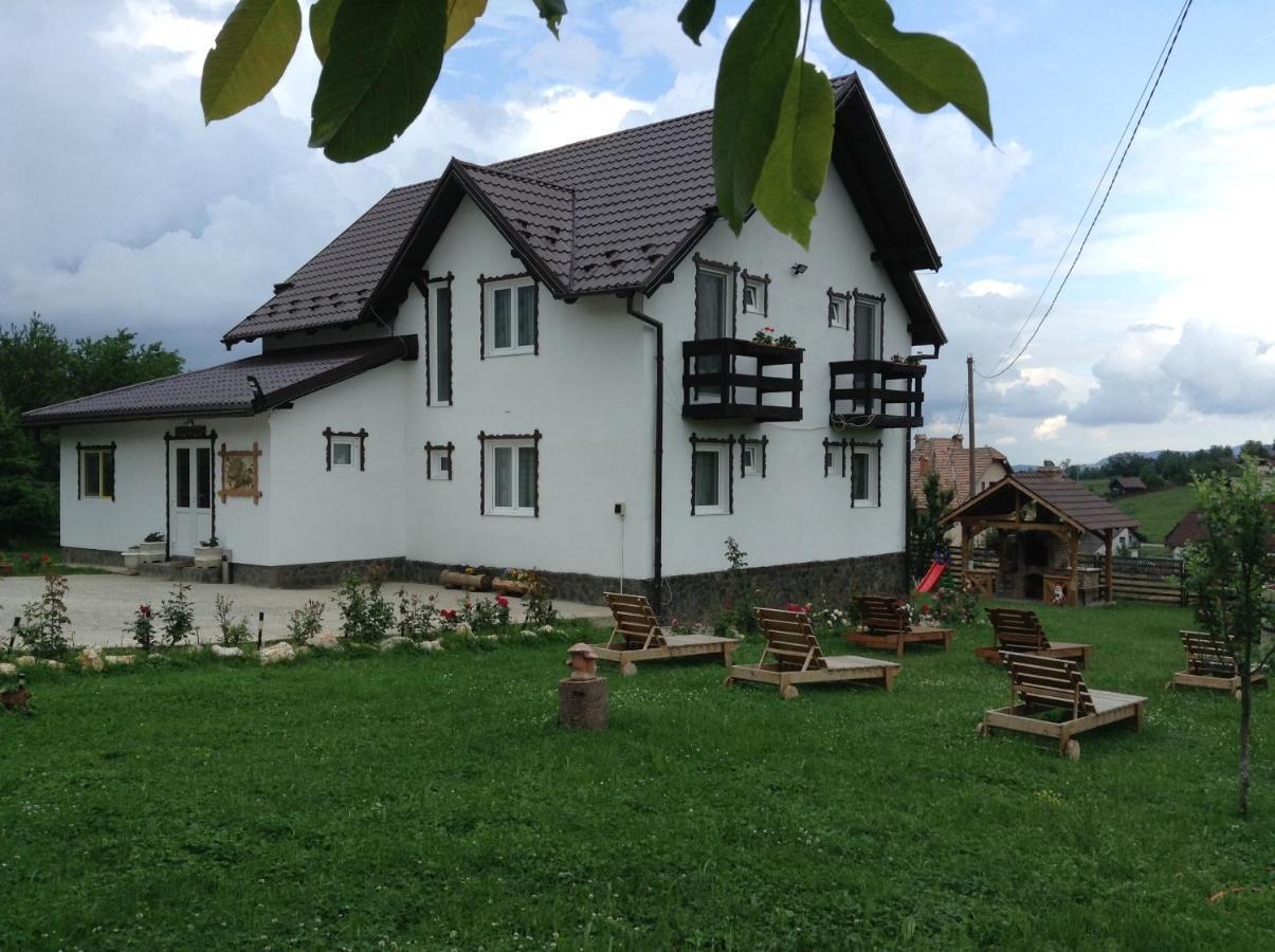 Elder Villa Bran  Ngoại thất bức ảnh